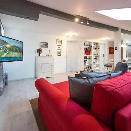 Ferienwohnung Eva Apartment *